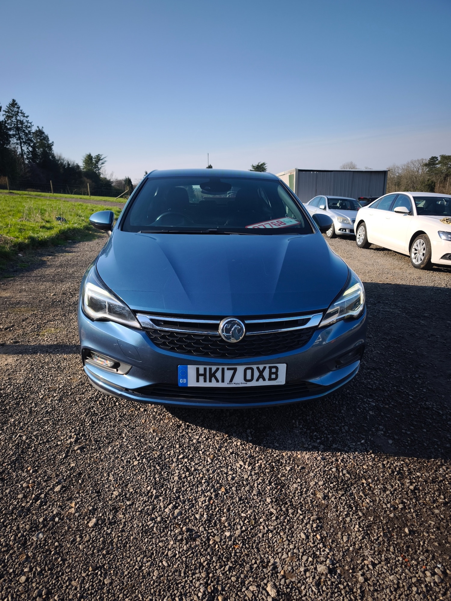Used Vauxhall Astra 2017 for sale - 77961773: Photo 2