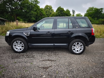 Used Land Rover Freelander 2009 for sale - 76516137: Photo