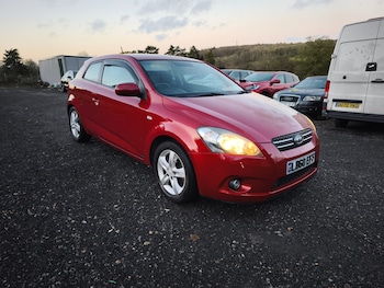 Used Kia Pro Ceed 2010 for sale - 76757410: Photo