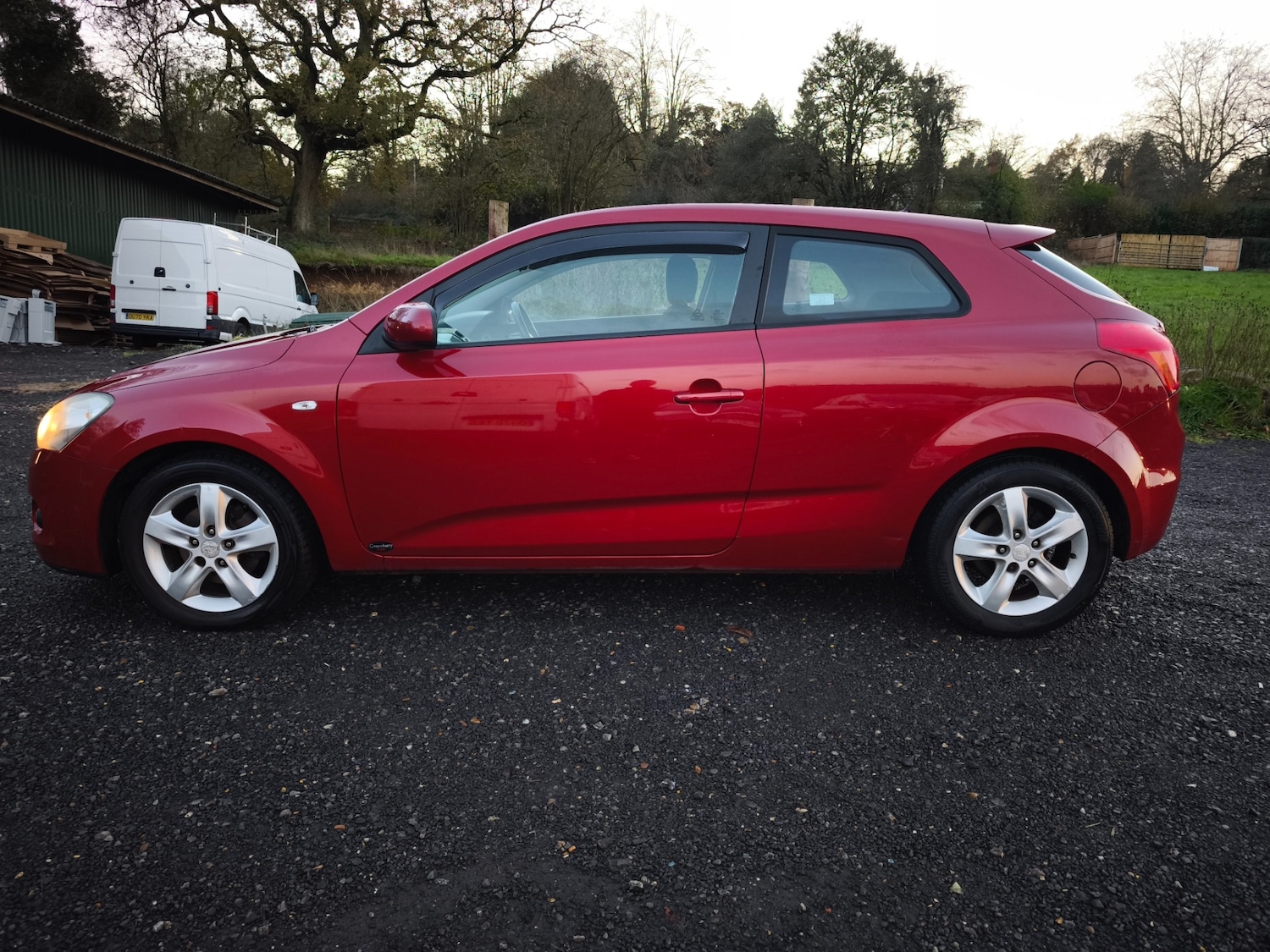 Used Kia Pro Ceed 2010 for sale - 76757410: Photo 4