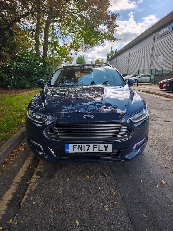 Used Ford Mondeo 2017 for sale - 76065354: Photo 2