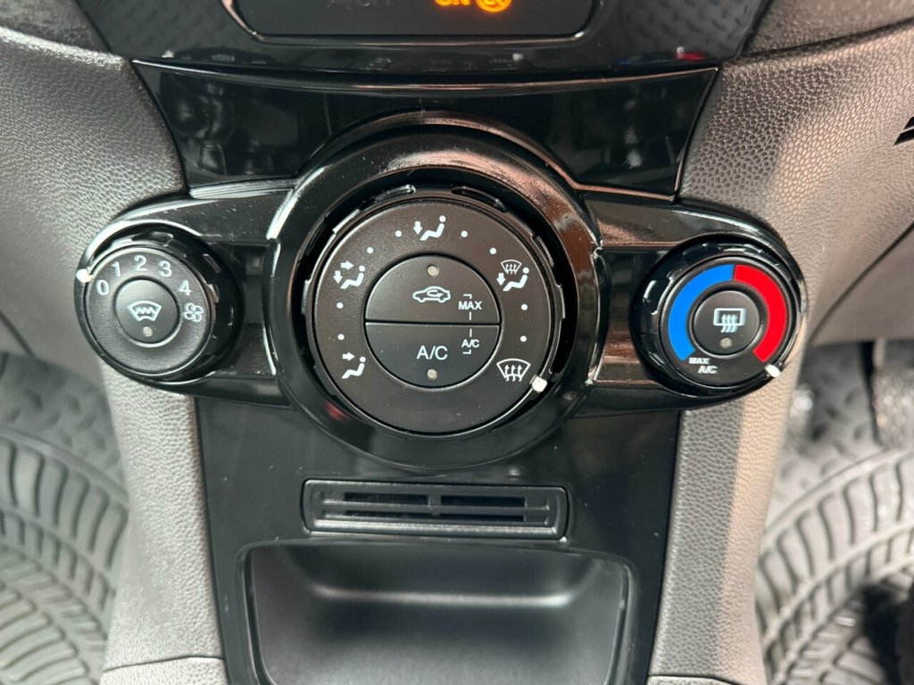 Used Ford Fiesta 2016 for sale - 78016829: Photo 21