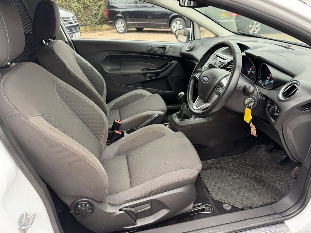 Used Ford Fiesta 2016 for sale - 78016829: Photo 27