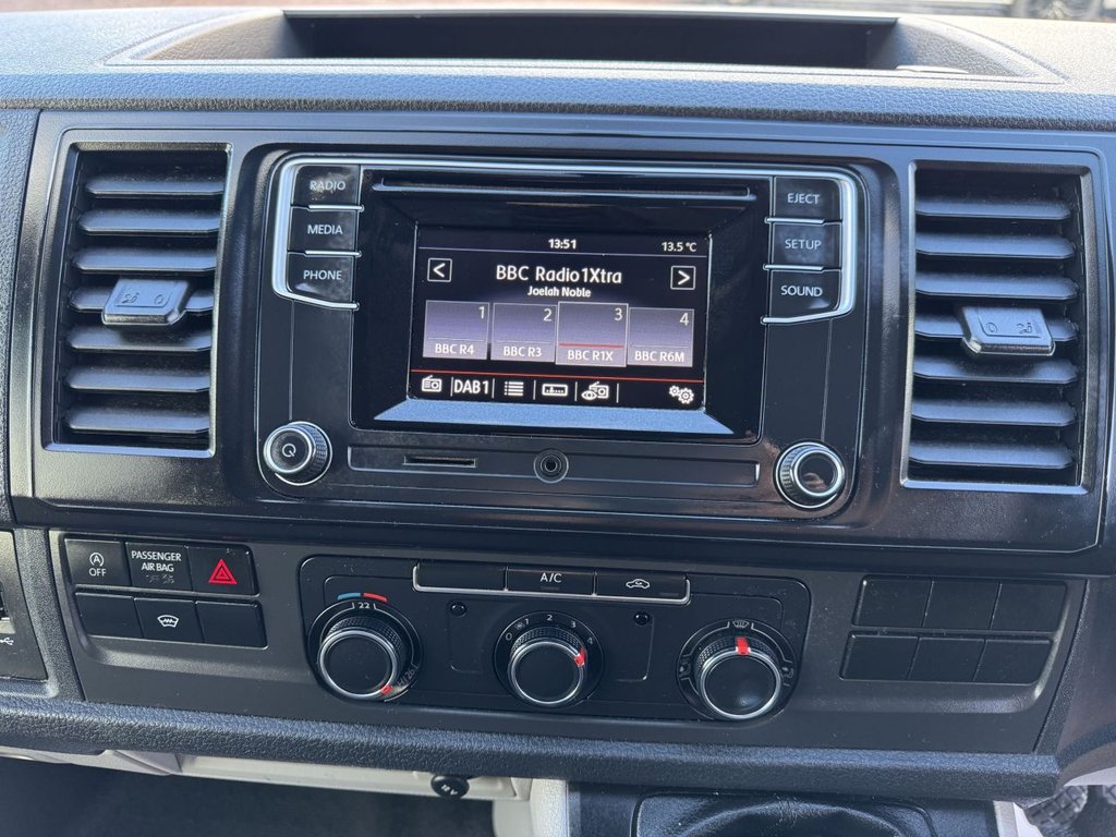 Used Volkswagen Transporter 2017 for sale - 77654717: Photo 19