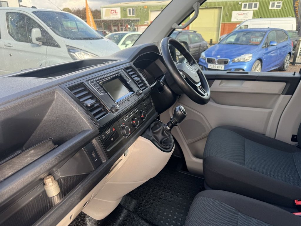 Used Volkswagen Transporter 2016 for sale - 77654670: Photo 12