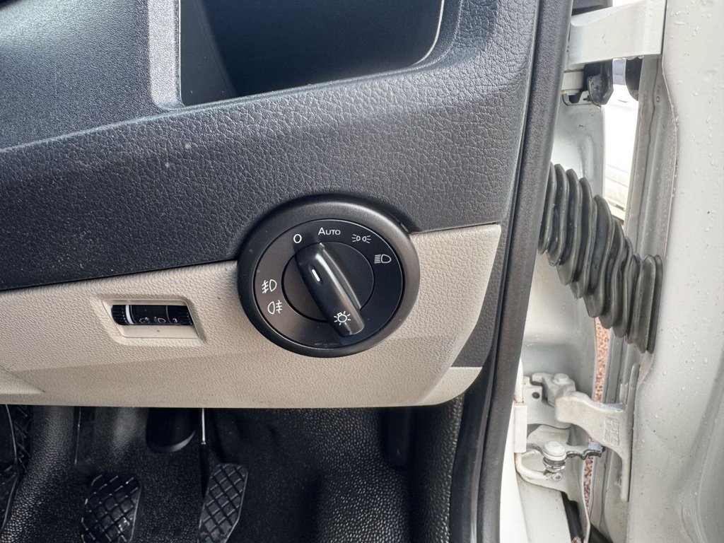 Used Volkswagen Transporter 2016 for sale - 77654670: Photo 22