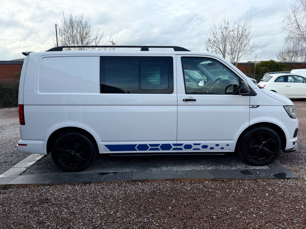 Used Volkswagen Transporter 2016 for sale - 77654670: Photo 3