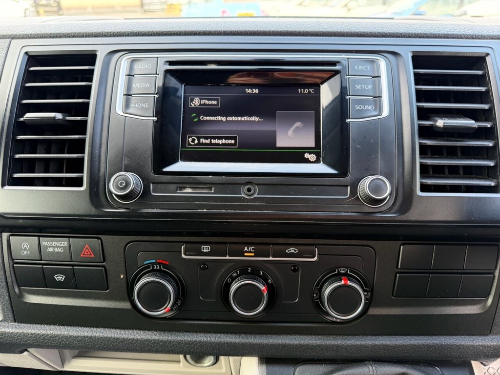 Used Volkswagen Transporter 2016 for sale - 77654670: Photo 39