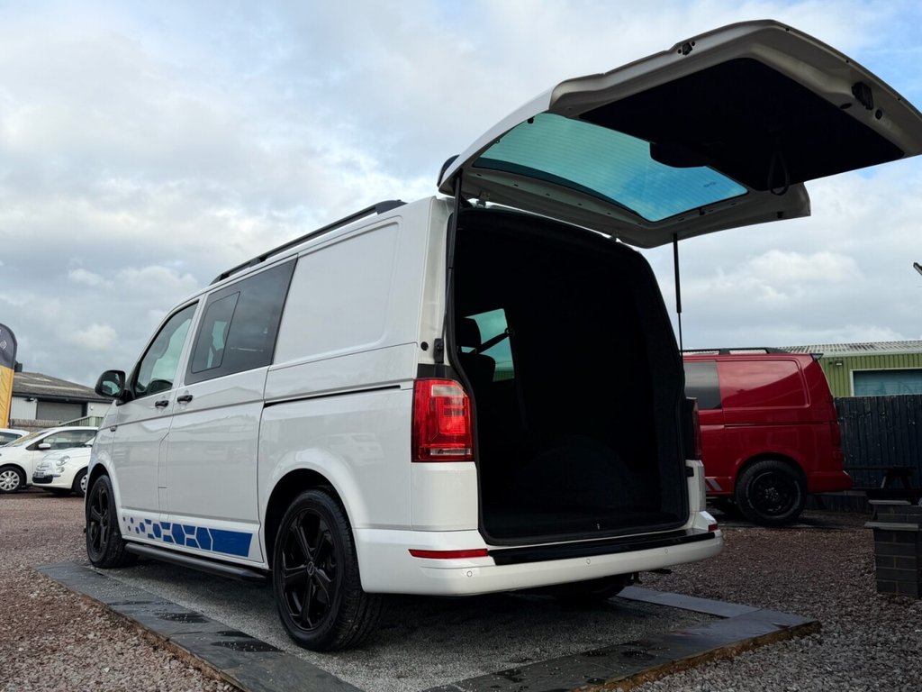 Used Volkswagen Transporter 2016 for sale - 77654670: Photo 41