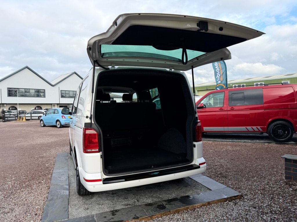 Used Volkswagen Transporter 2016 for sale - 77654670: Photo 42