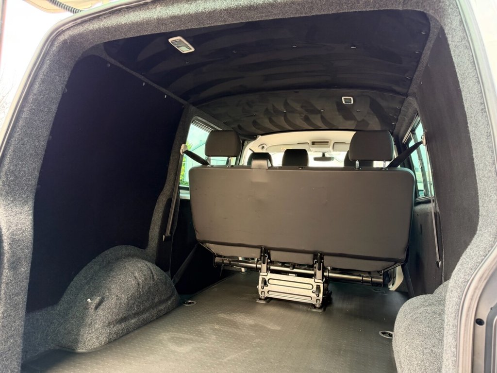 Used Volkswagen Transporter 2016 for sale - 77654670: Photo 44