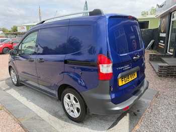 Used Ford Transit Courier 2019 for sale - 78908148: Photo