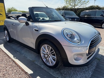 Used MINI Convertible 2017 for sale - 78385298: Photo