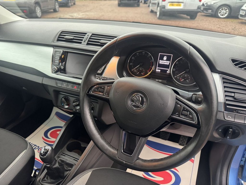 Used Skoda Fabia 2015 for sale - 77654581: Photo 10