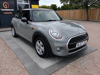 Used MINI Hatch 2017 for sale - 78863780: Photo