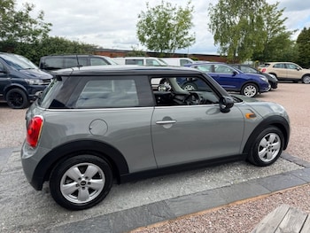 Used MINI Hatch 2017 for sale - 78863780: Photo