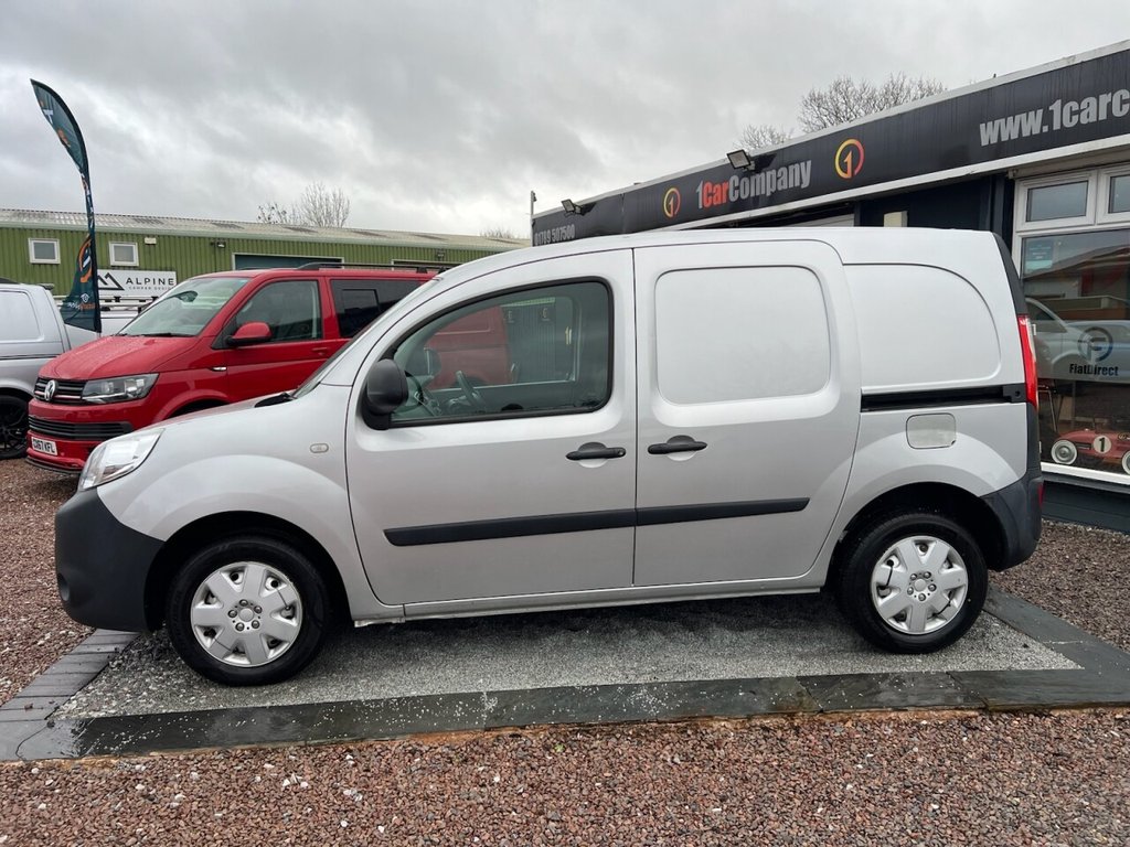 Used Renault Kangoo 2019 for sale - 77654672: Photo 19
