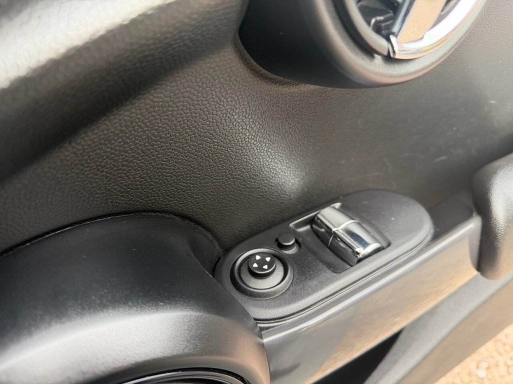 Used MINI Hatch 2015 for sale - 78017151: Photo 26