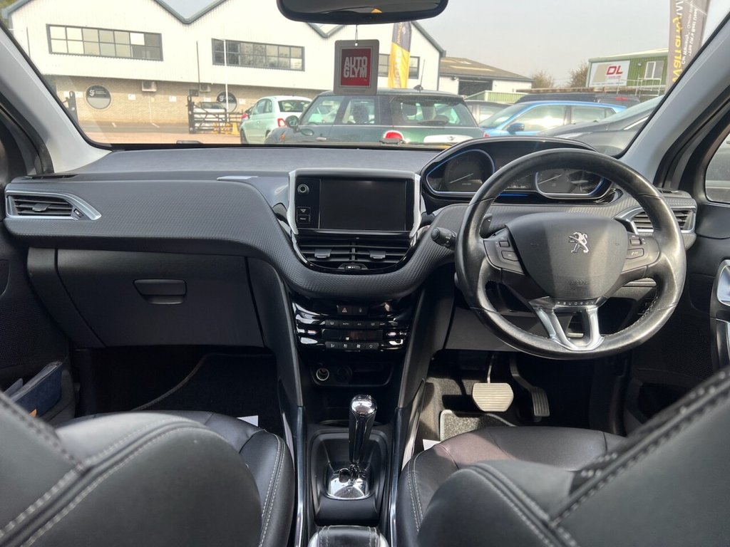 Used Peugeot 2008 2014 for sale - 77976532: Photo 9