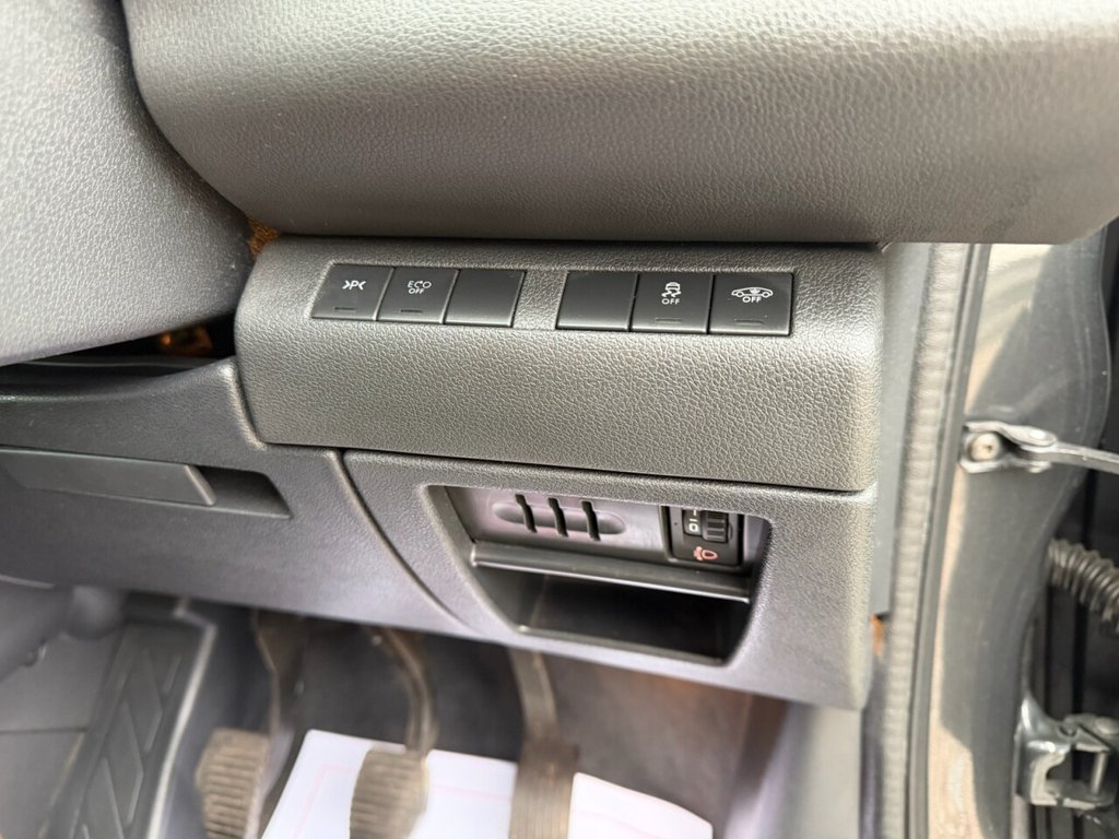 Used Peugeot 3008 2016 for sale - 78016859: Photo 18