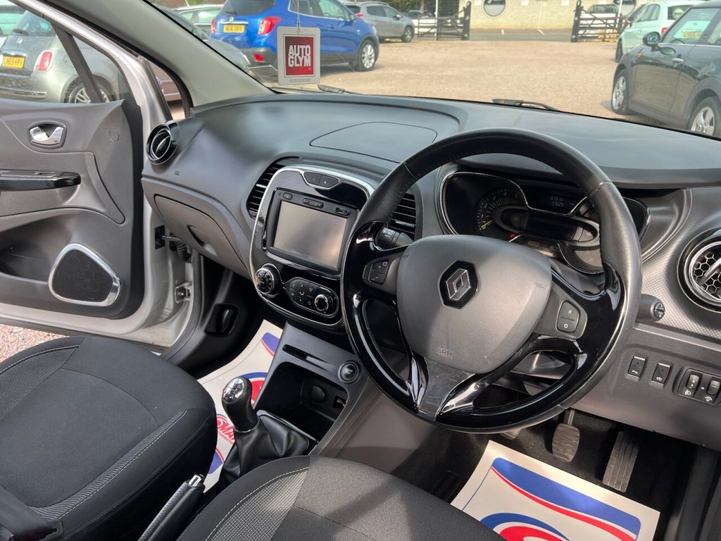 Used Renault Captur 2015 for sale - 77976531: Photo 12