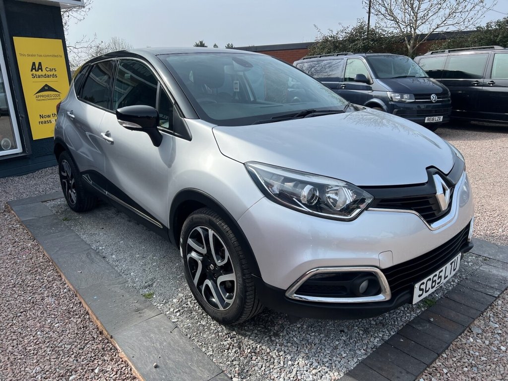 Used Renault Captur 2015 for sale - 77976531: Photo 2