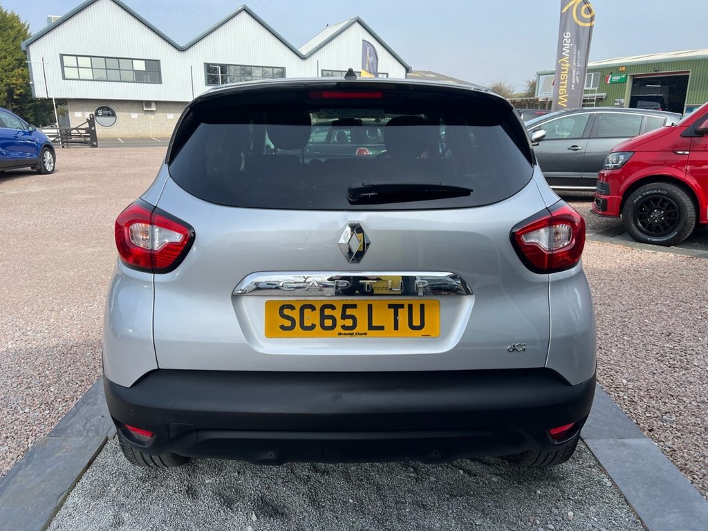 Used Renault Captur 2015 for sale - 77976531: Photo 6