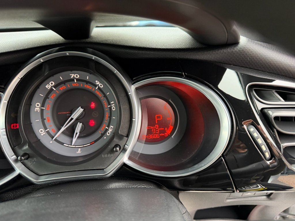 Used Citroen DS3 2011 for sale - 77805978: Photo 26