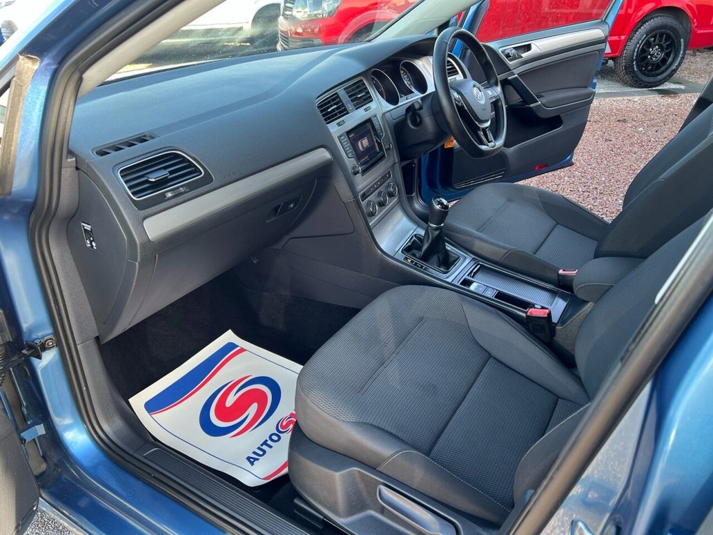 Used Volkswagen Golf 2014 for sale - 77654539: Photo 10