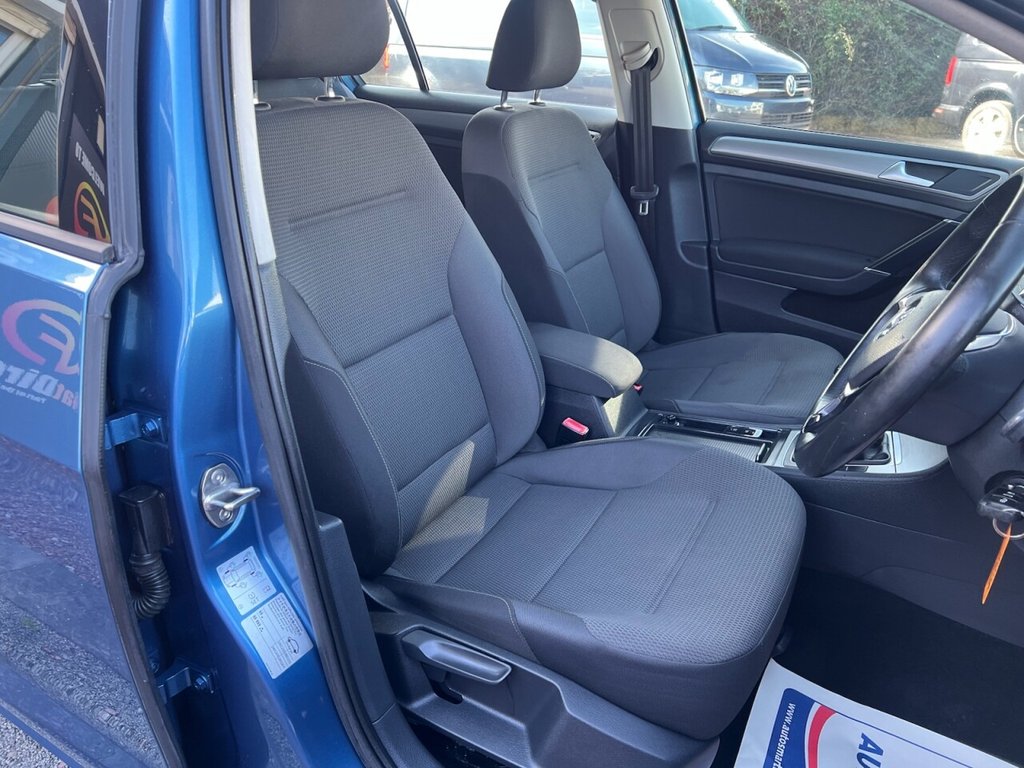 Used Volkswagen Golf 2014 for sale - 77654539: Photo 15