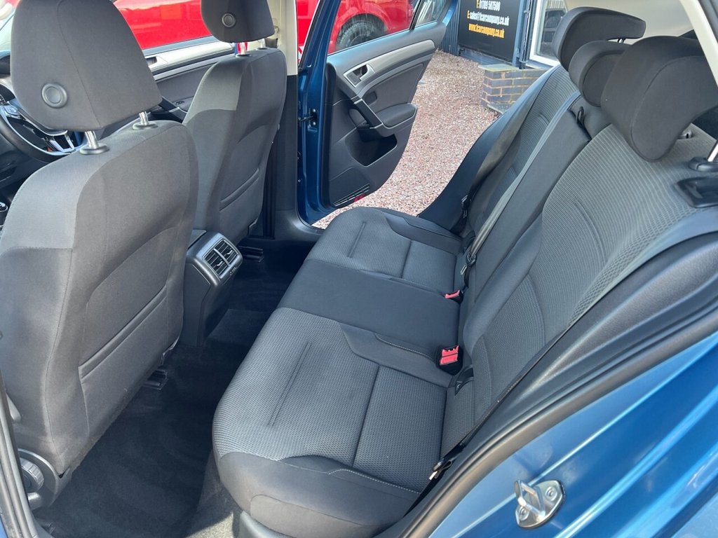 Used Volkswagen Golf 2014 for sale - 77654539: Photo 21