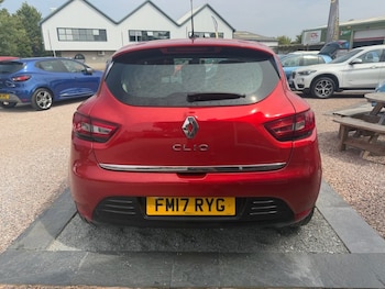 Used Renault Clio 2017 for sale - 79245228: Photo