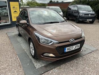 Used Hyundai i20 2017 for sale - 78658572: Photo