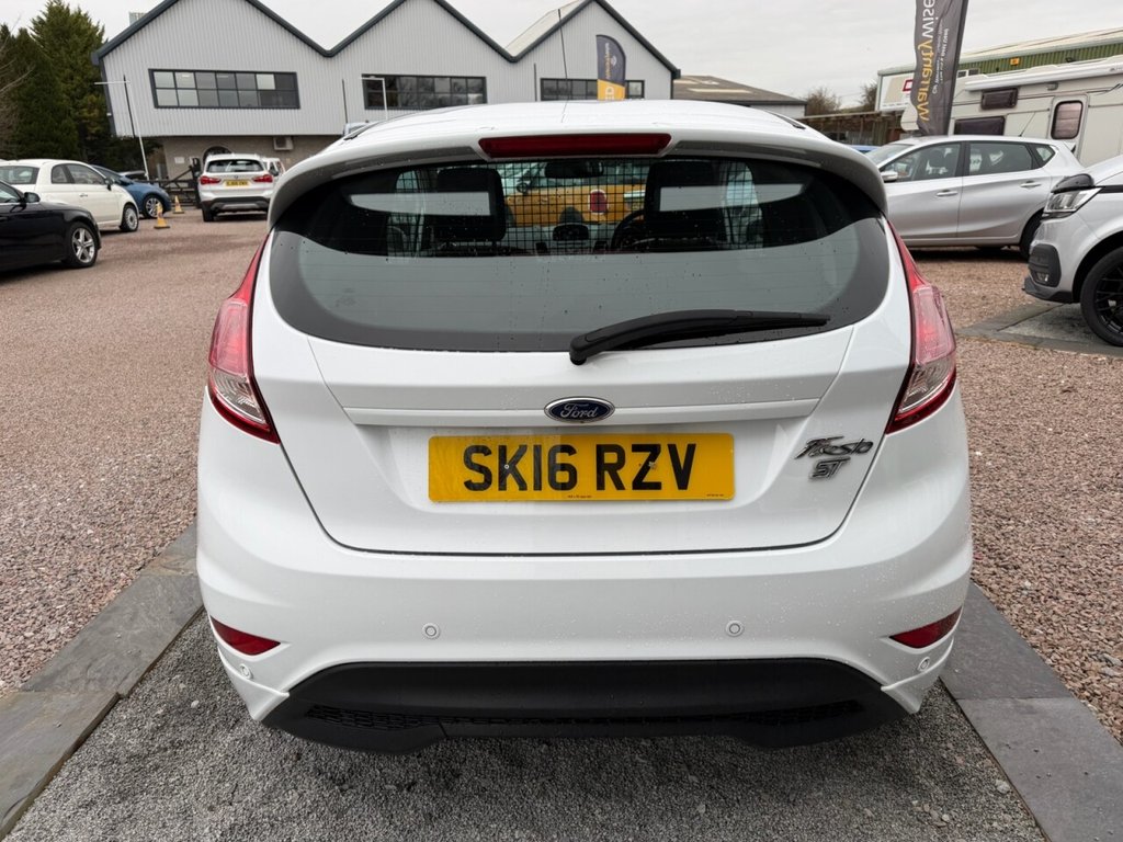 Used Ford Fiesta 2016 for sale - 77654710: Photo 6