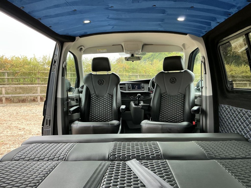 Used Volkswagen Transporter 2023 for sale - 77654462: Photo 3