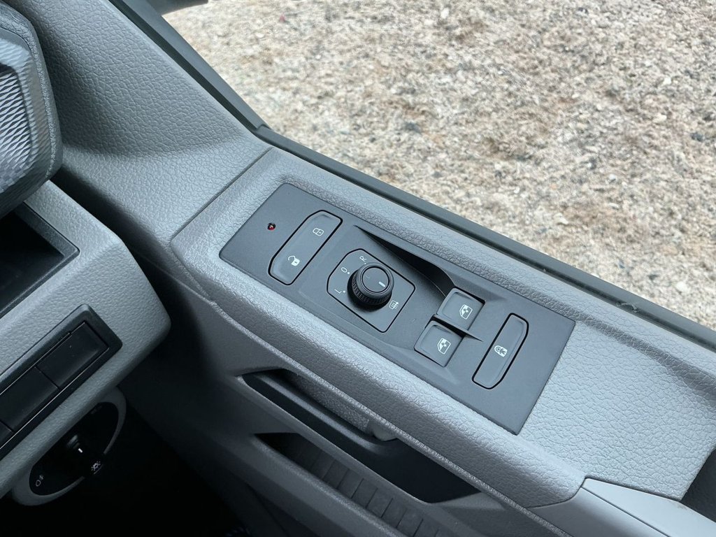 Used Volkswagen Transporter 2023 for sale - 77654462: Photo 44