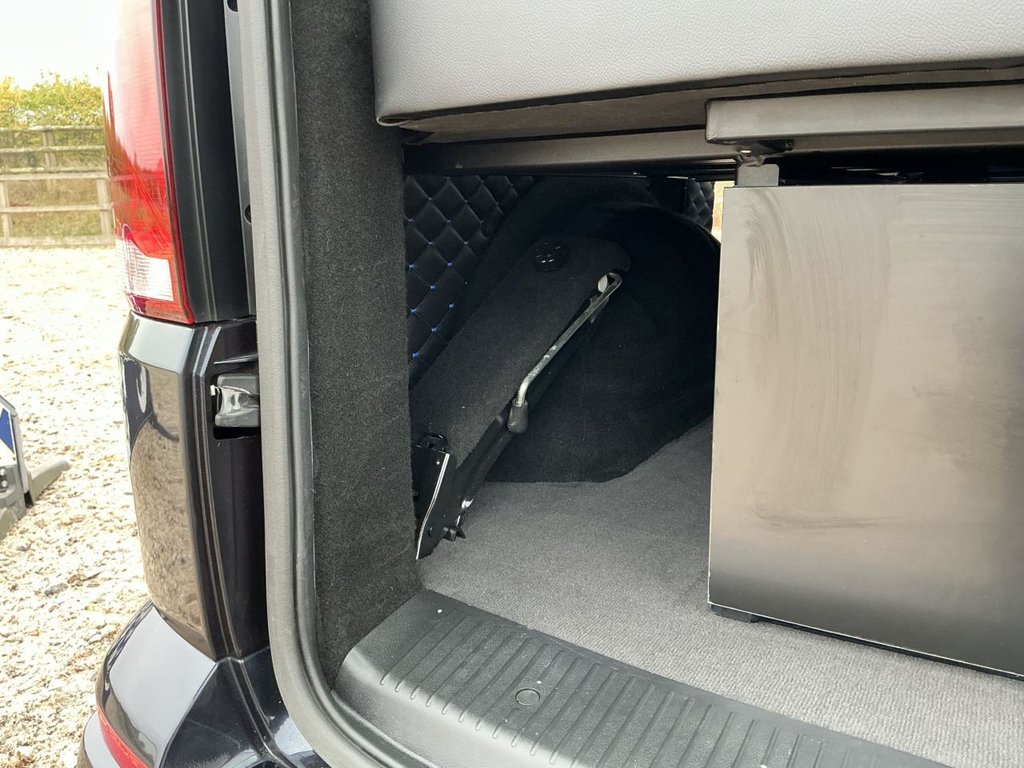 Used Volkswagen Transporter 2023 for sale - 77654462: Photo 45