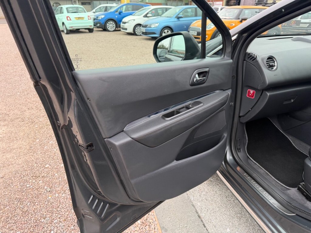 Used Peugeot 3008 2016 for sale - 77780701: Photo 33