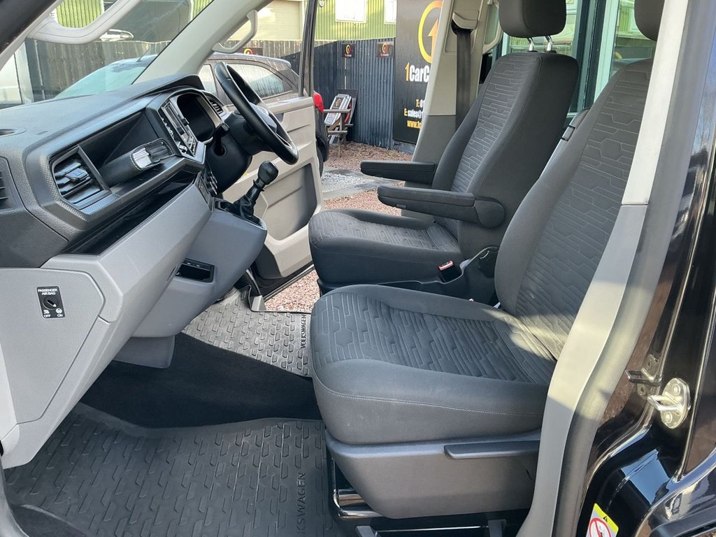Used Volkswagen Transporter Shuttle 2020 for sale - 77654501: Photo 13