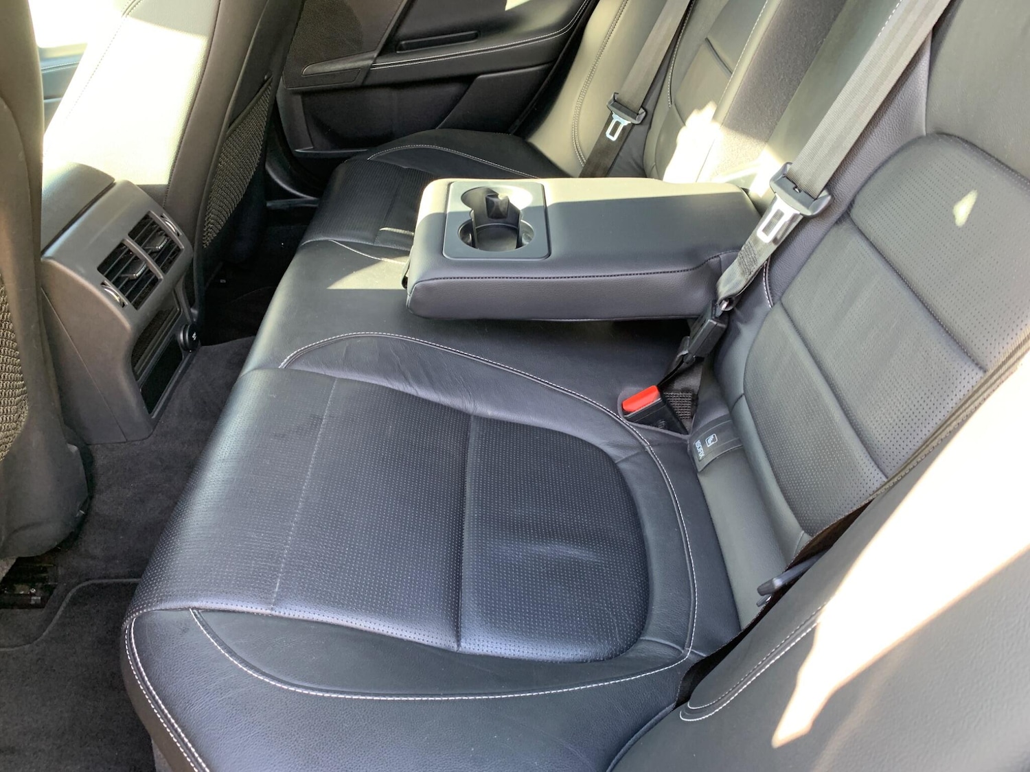 Used Jaguar XE 2019 for sale - 77574062: Photo 13