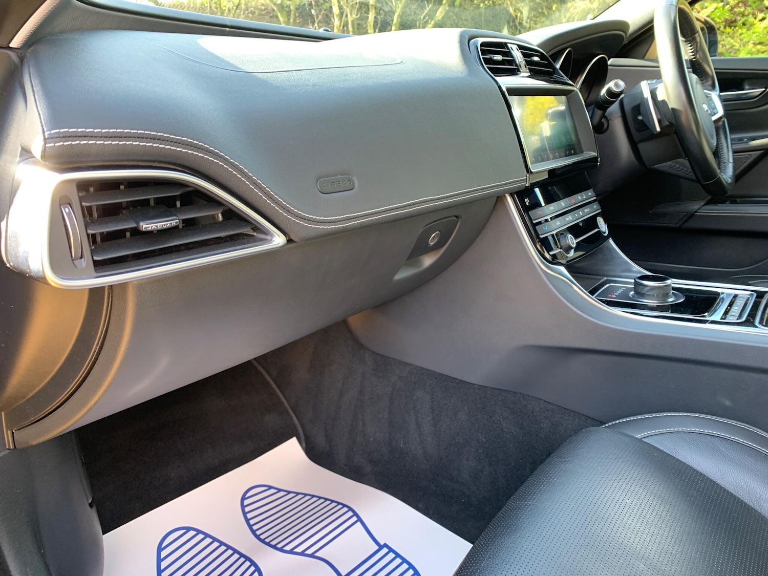 Used Jaguar XE 2019 for sale - 77574062: Photo 32