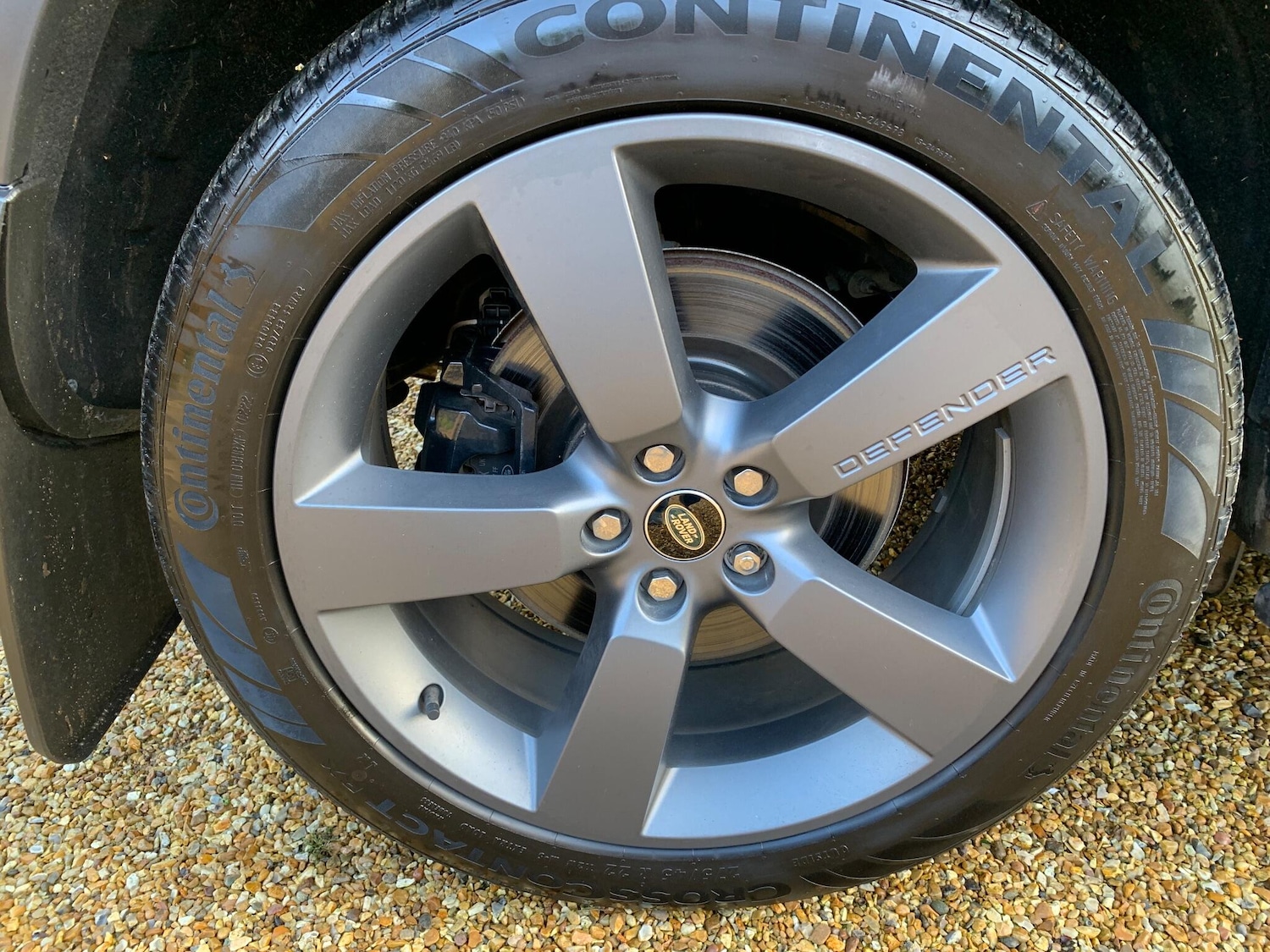 Used Land Rover Defender 2022 for sale - 76743587: Photo 11