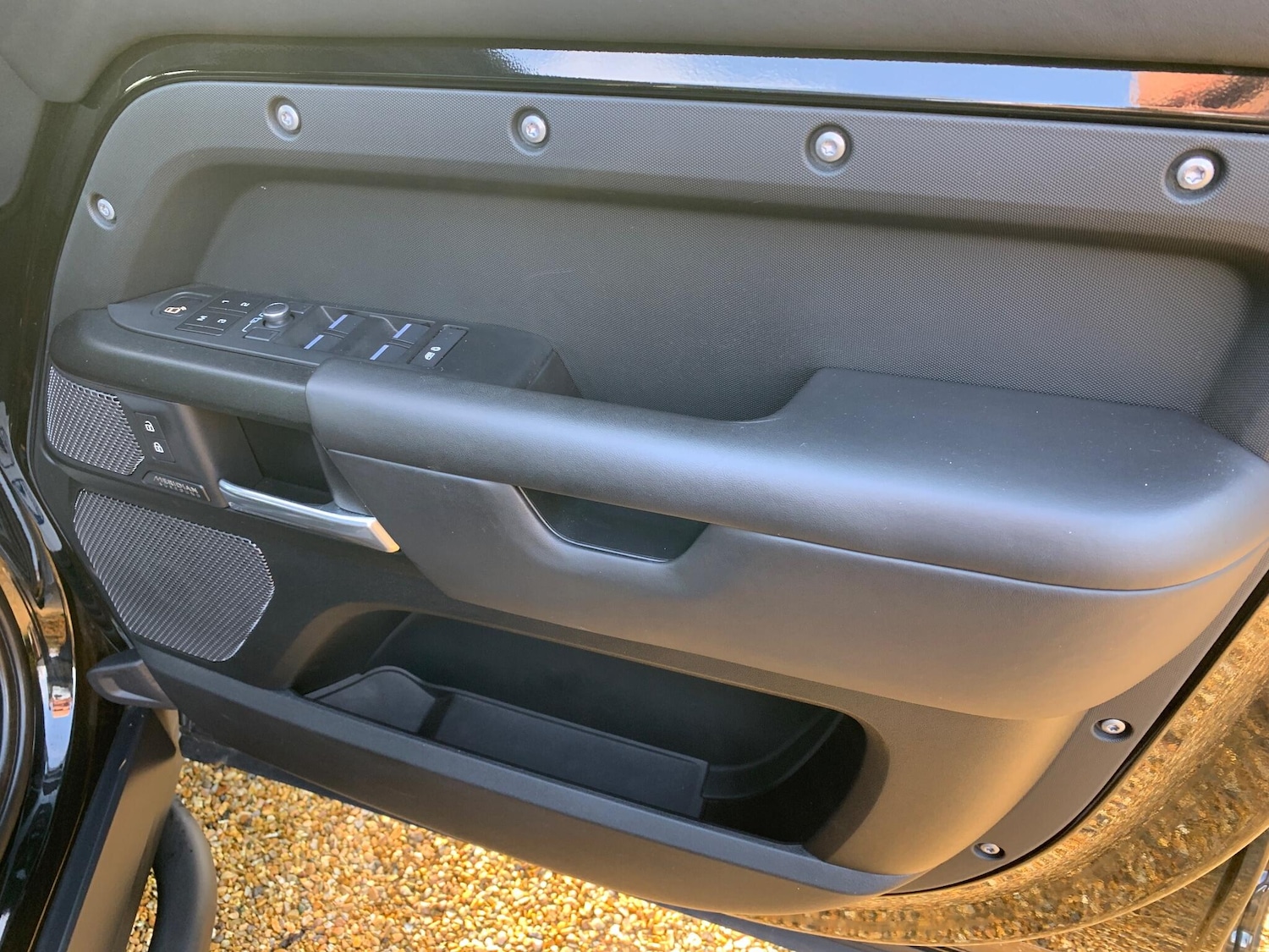 Used Land Rover Defender 2022 for sale - 76743587: Photo 16