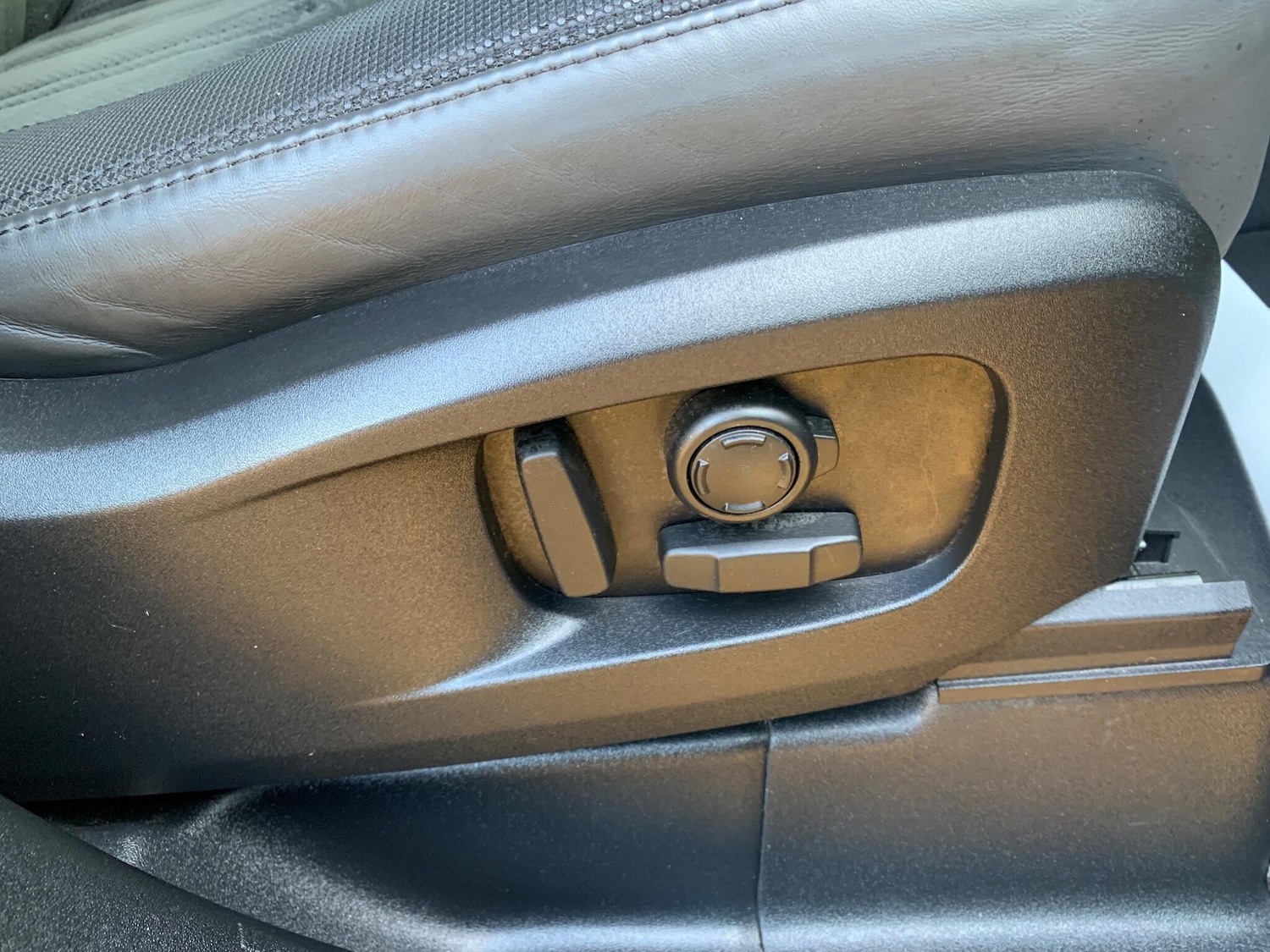 Used Land Rover Defender 2022 for sale - 76743587: Photo 18