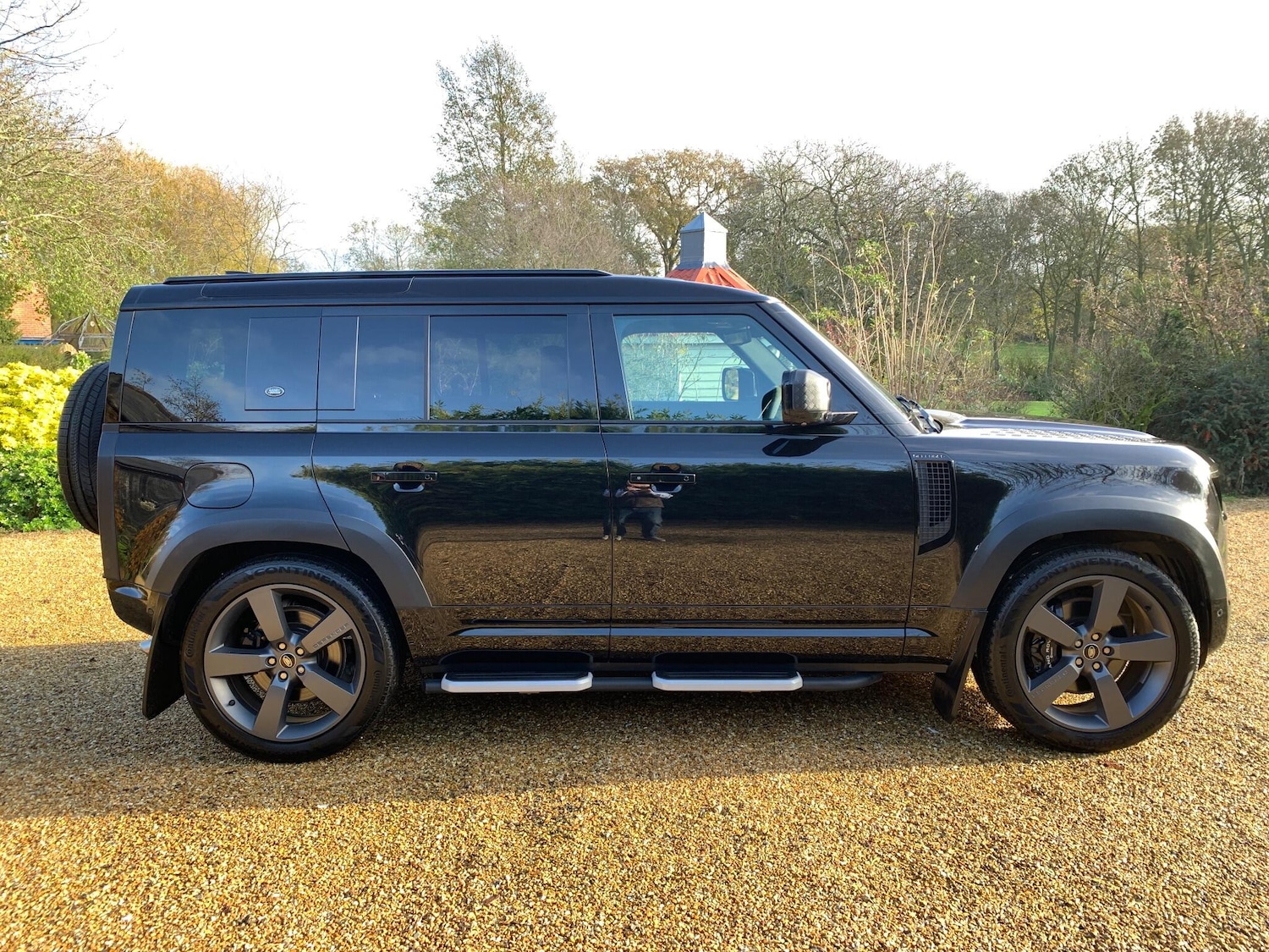 Used Land Rover Defender 2022 for sale - 76743587: Photo 4