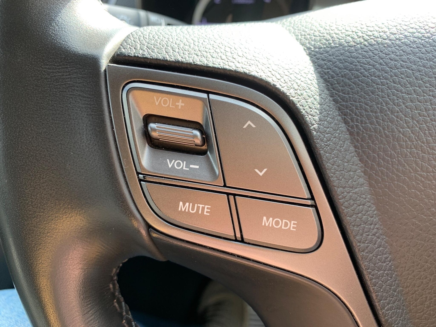 Used Hyundai Santa Fe 2017 for sale - 78100295: Photo 21