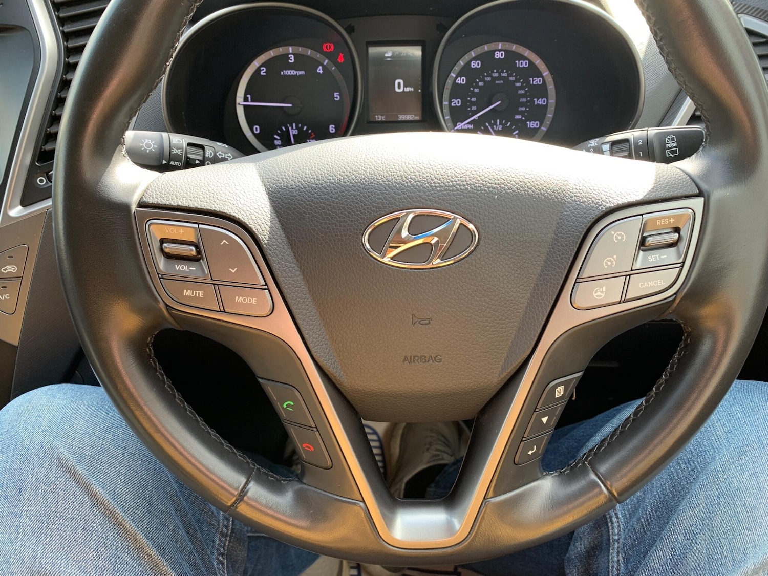 Used Hyundai Santa Fe 2017 for sale - 78100295: Photo 26