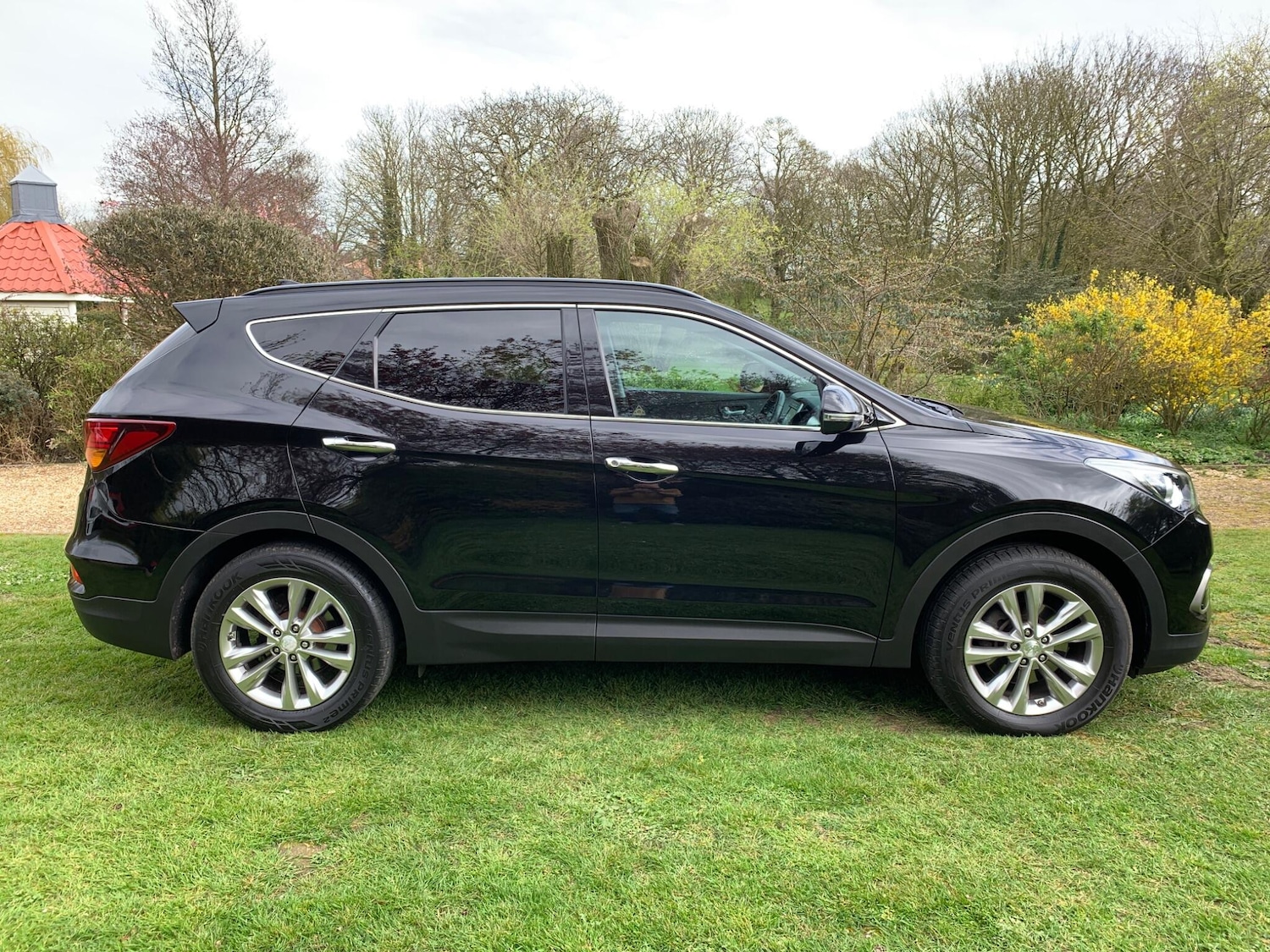 Used Hyundai Santa Fe 2017 for sale - 78100295: Photo 9