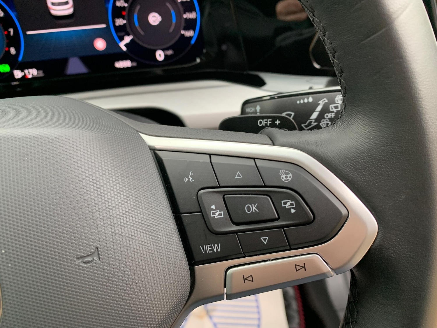 Used Volkswagen Golf 2023 for sale - 76485779: Photo 18