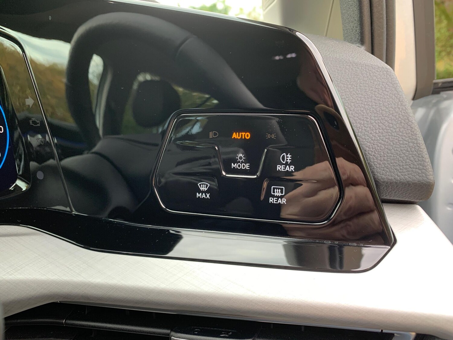 Used Volkswagen Golf 2023 for sale - 76485779: Photo 34